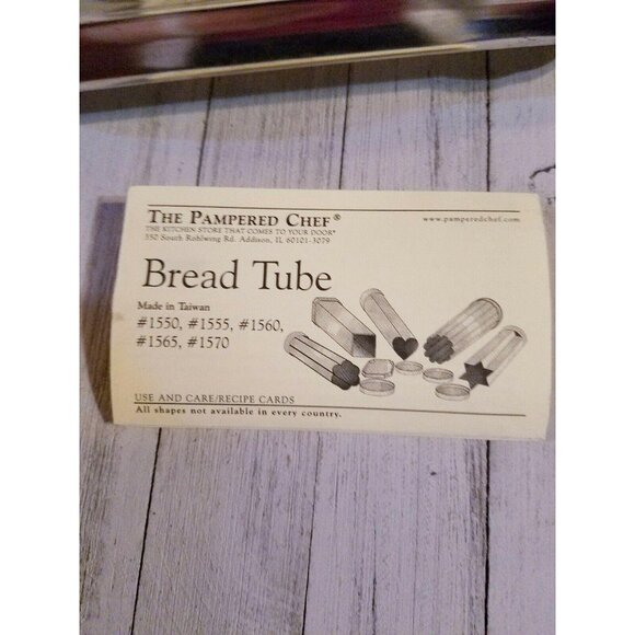 The Pampered Chef Valtrompia Bread Tube-Star #1570 with Instructions - Picture 3 of 7